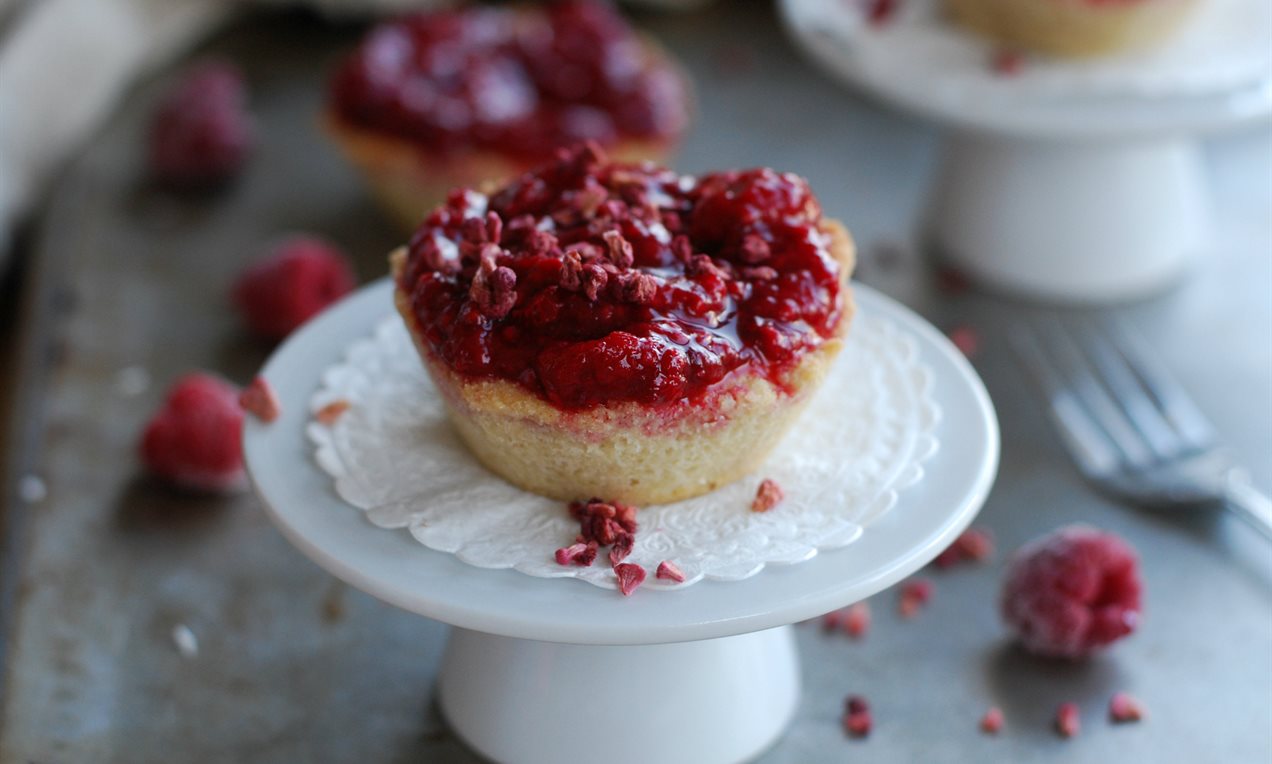 Glutenfria mazariner med hallon