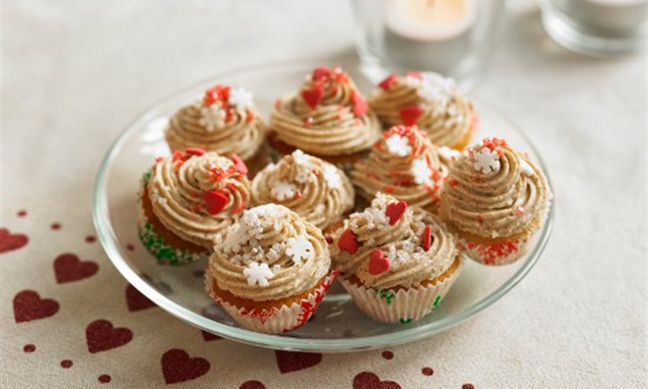 Minicupcakes med Pepparkaksmousse