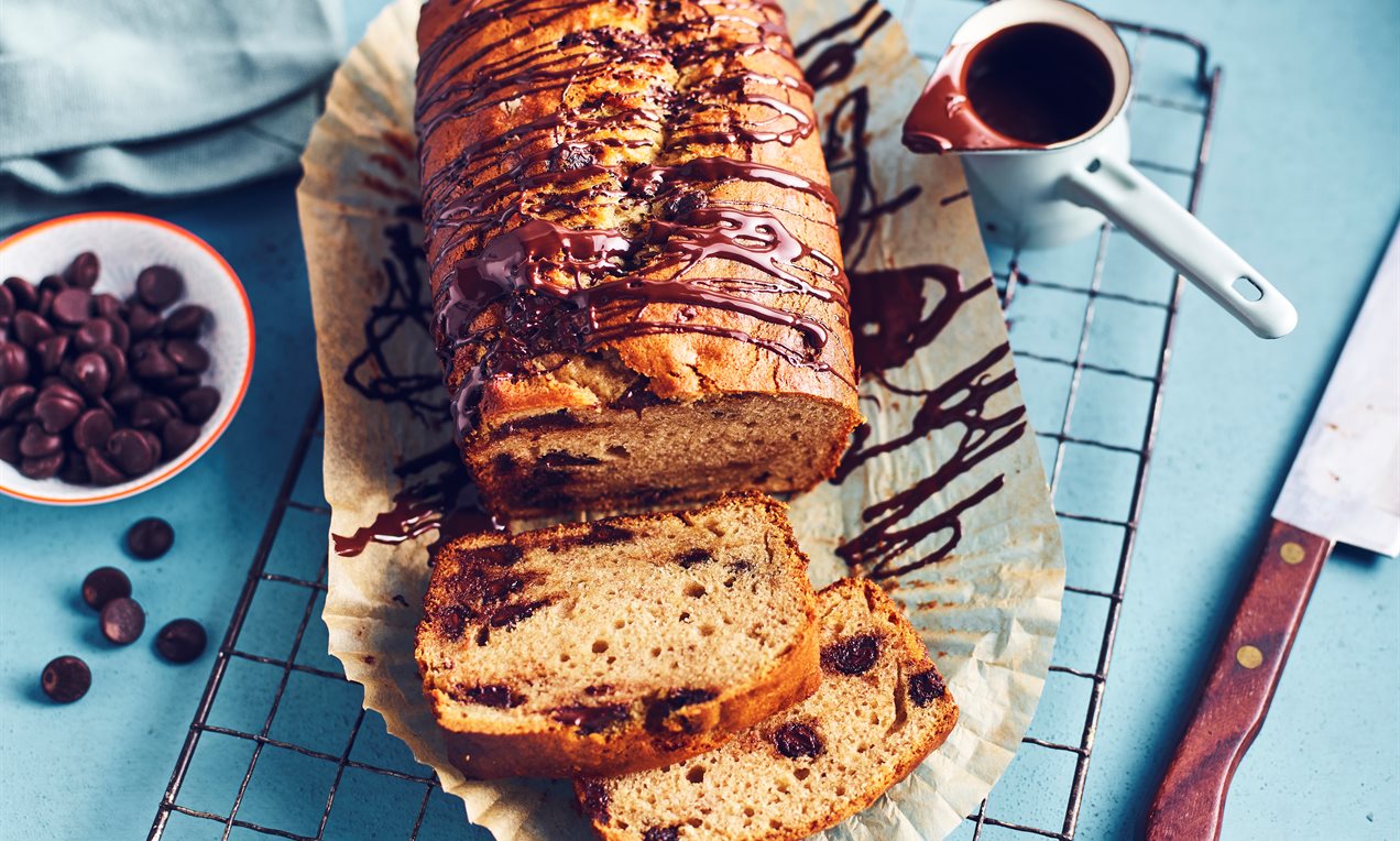 Veganskt bananbröd med choklad